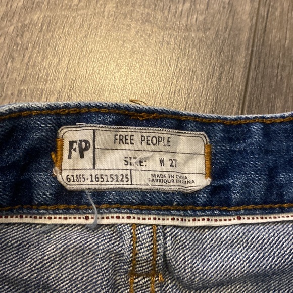 Free people raw hem shorts - Picture 3 of 4